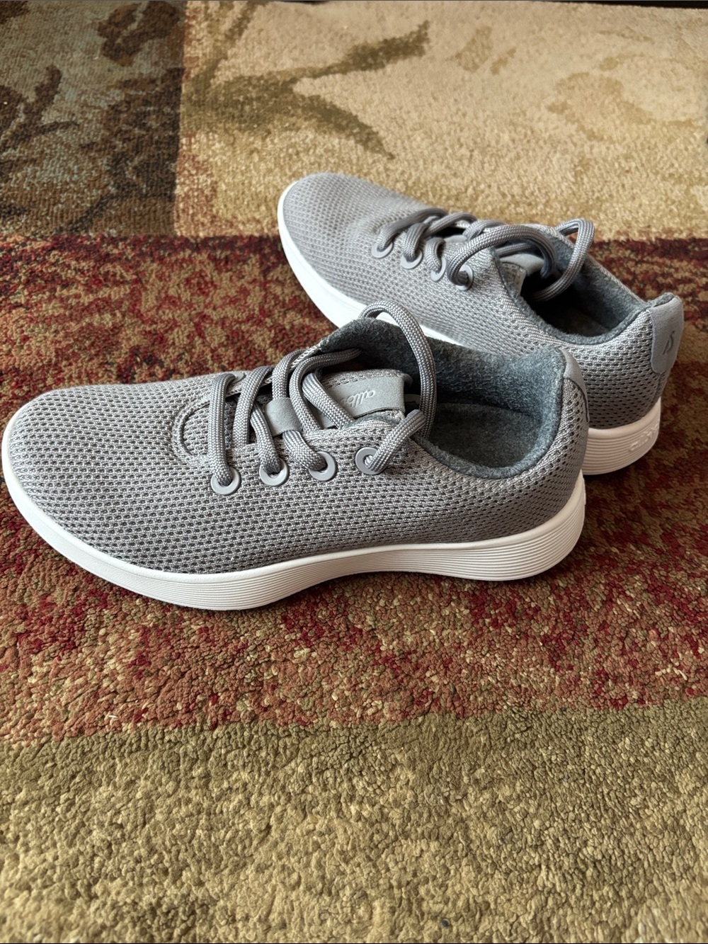 Allbirds Women’s Tree Runner Grey Blizzard Lace-Up Sneakers- Size 7 1/2